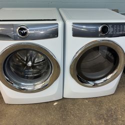 Electrolux Front Loading Stackable Washer And Dryer With 30 Day Warranty