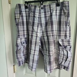 Old Navy Men's Shorts Size 34