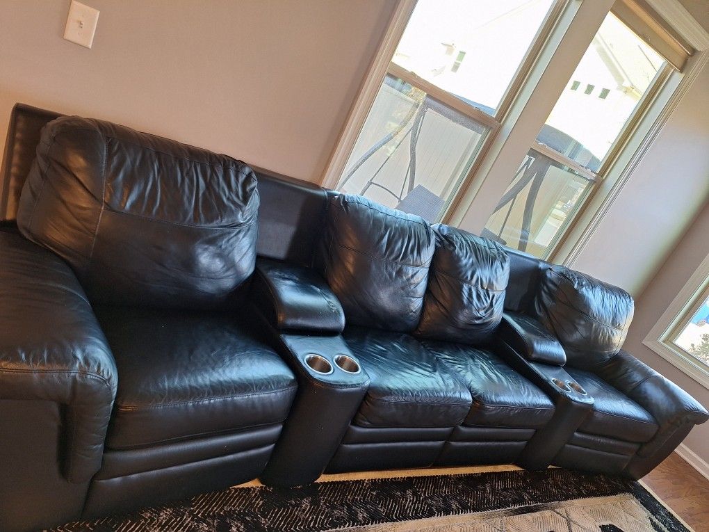 Black Leather Movie Thaeater Style Recliner Couch