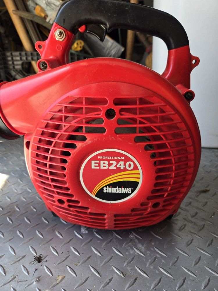 Shindaiwa EB240 Professional Leaf Blower