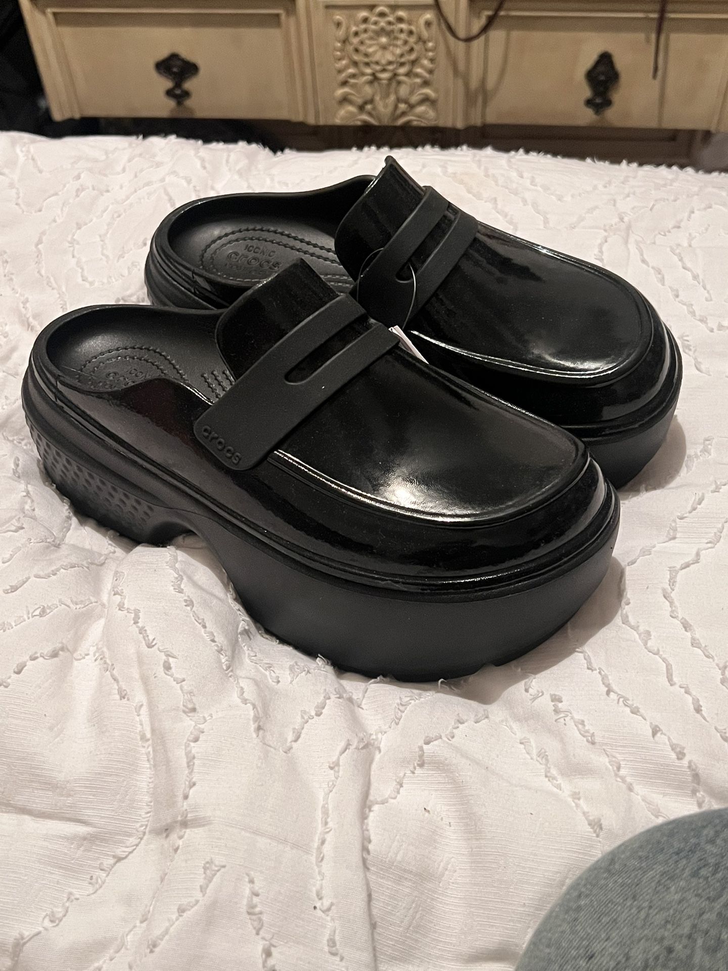 Crocs Stomp Loafer High Shine