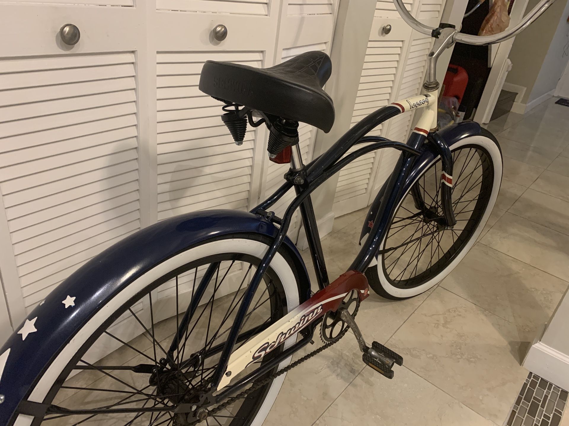 schwinn legacy beach cruiser blue