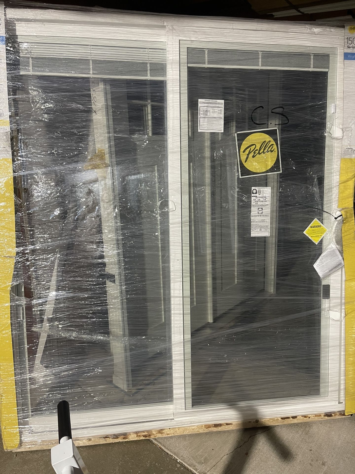 New Patio Door Pella With Blinds Vinyl New Construction Size W71.3/4 H79.1/2. Opening From Right Slide On The Left Inside House $850