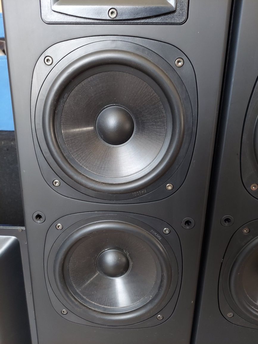 Klipsch SF2 Black Tower Speakers for Sale in Litchfield Park, AZ OfferUp