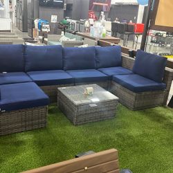 Patio Furniture-Mueble De Patio 