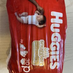 HUGGIES DIAPERS SIZE PREMIUM 