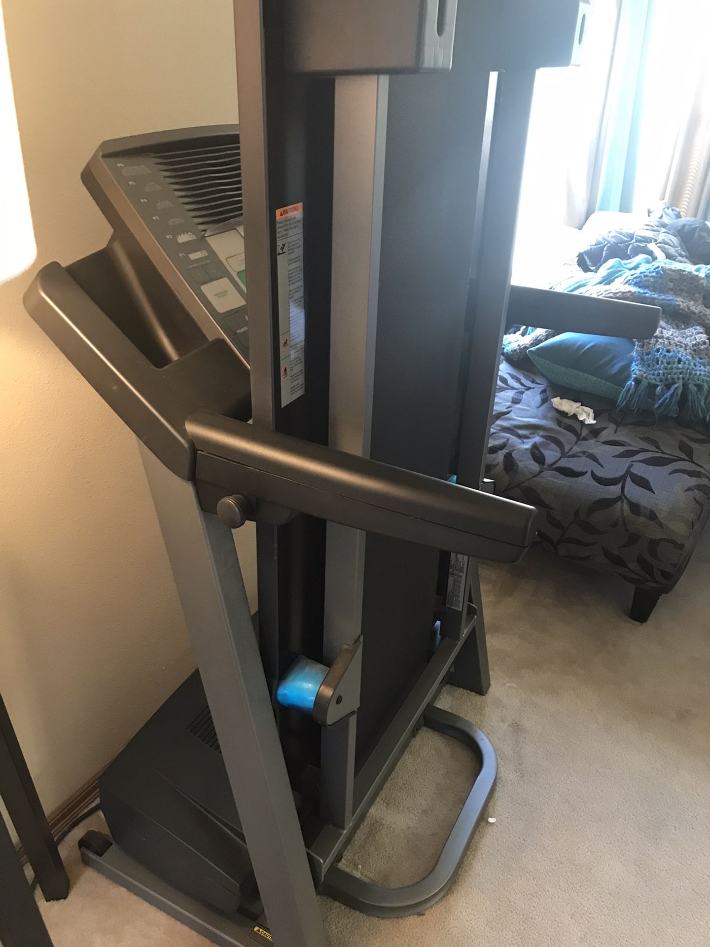 Treadmill. Pro form. XP 550 for Sale in Renton, WA OfferUp