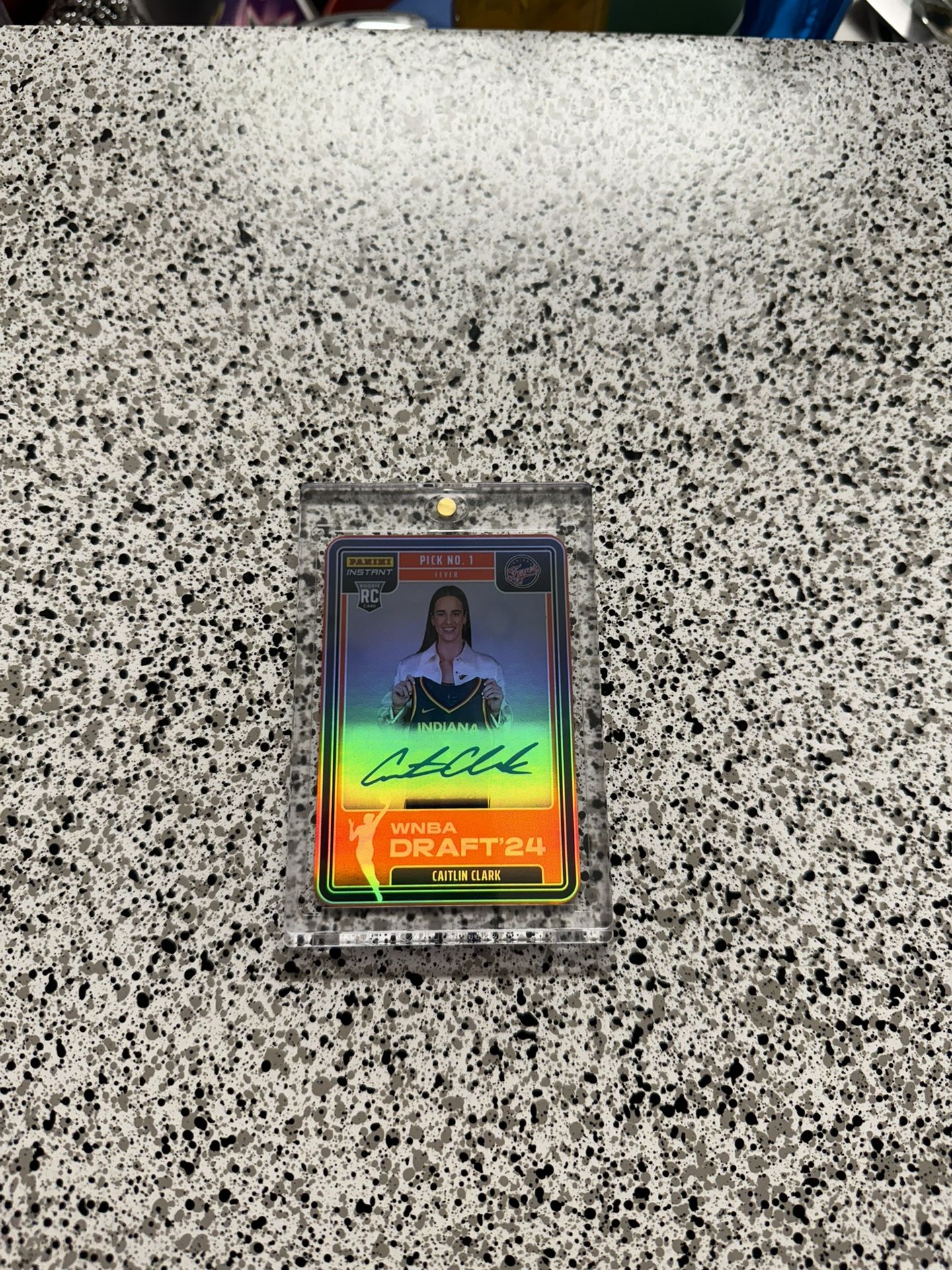 STICKER Caitlin Clark Auto Rookie Prizm Silver Cracked Ice Indiana Fever Holder
