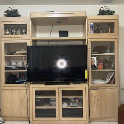 TV Stand / Media Console with Storage – Good Condition