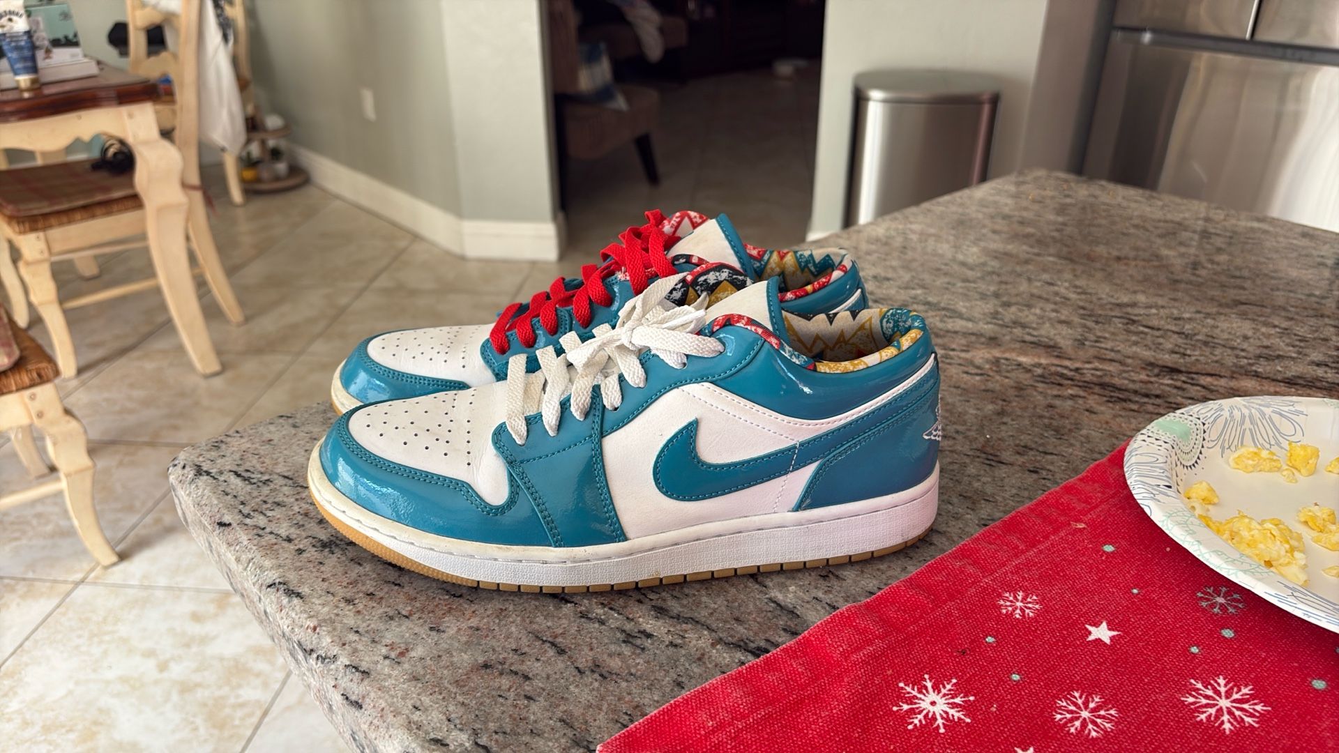 Jordan 1 Low Barcelona