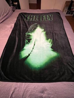 The Fly Horror Movie Throw Blanket