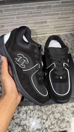Chanel CC Logo Sneaker