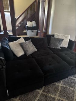 Sectional couch