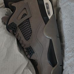 Jordan 4 Cave stone size 10 (NO TRADES PRICE IS FIRM)