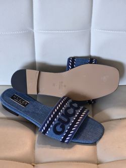 Gucci women slides 9 10