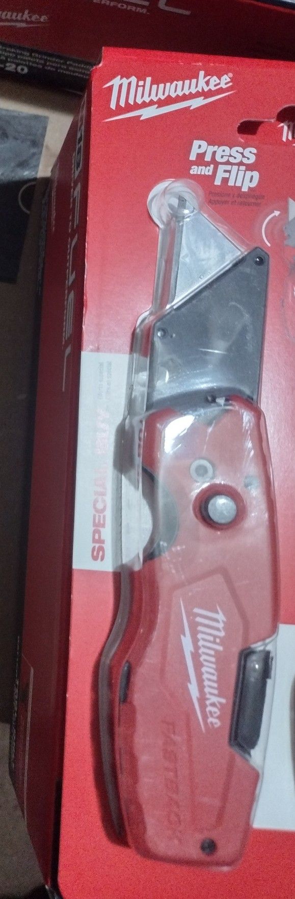 Milwaukee Utility Knife