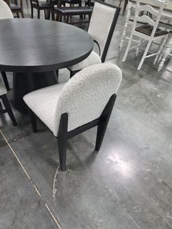 Dining Set 5pcs Brand New In Box 