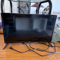 Small Roku TV