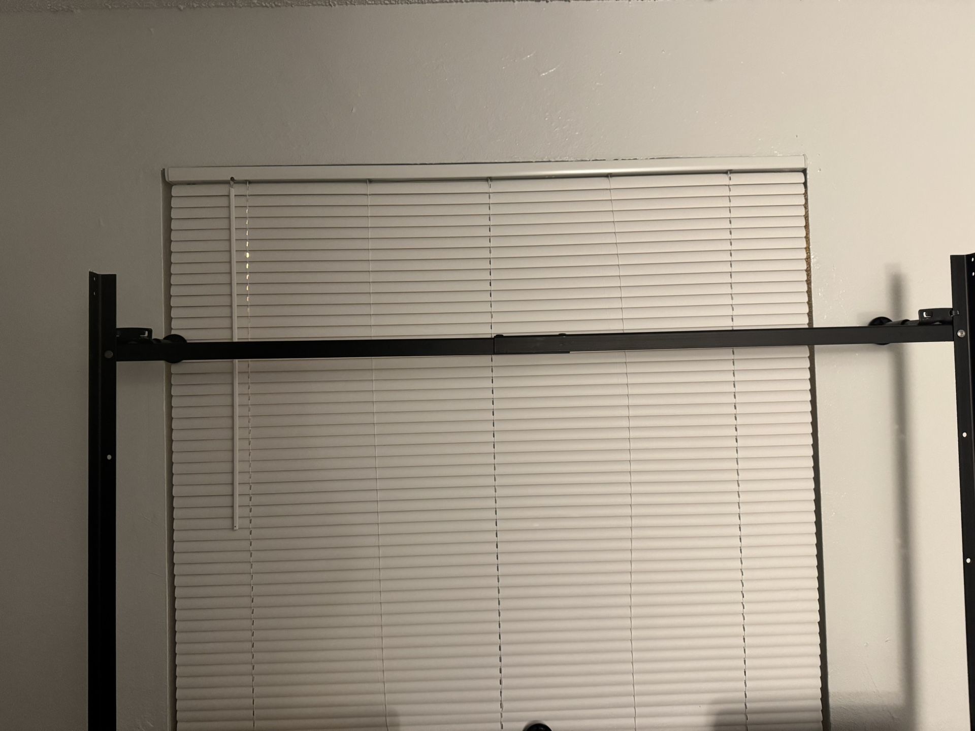 Twin bed