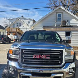 2015 GMC Sierra  slt 2500