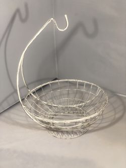 Farmhouse shabby chic fruit basket