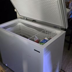 Thomson deep freezer