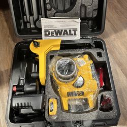 Dewalt DW077KI Complete Laser Level Set Battery & Charger, Accessories