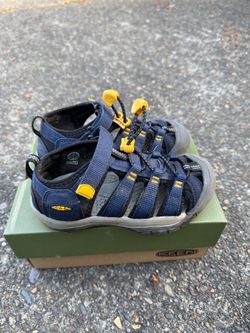 KEEN kids washable sandals