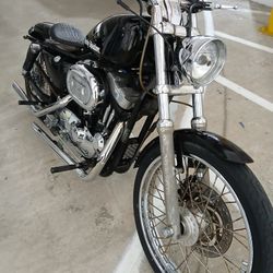 Harley Davidson 883cc Sportster 