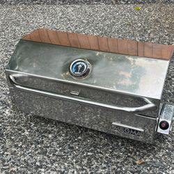 Magma Grill w/ Cover