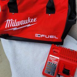 Milwakee-Dewalt-Husky Tools
