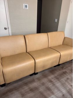 Turnstone couch