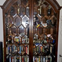 Francesco Molon Vintage China Hutch with Beveled Glass and Shelves