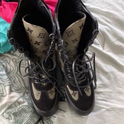 Louis Vutton Boots
