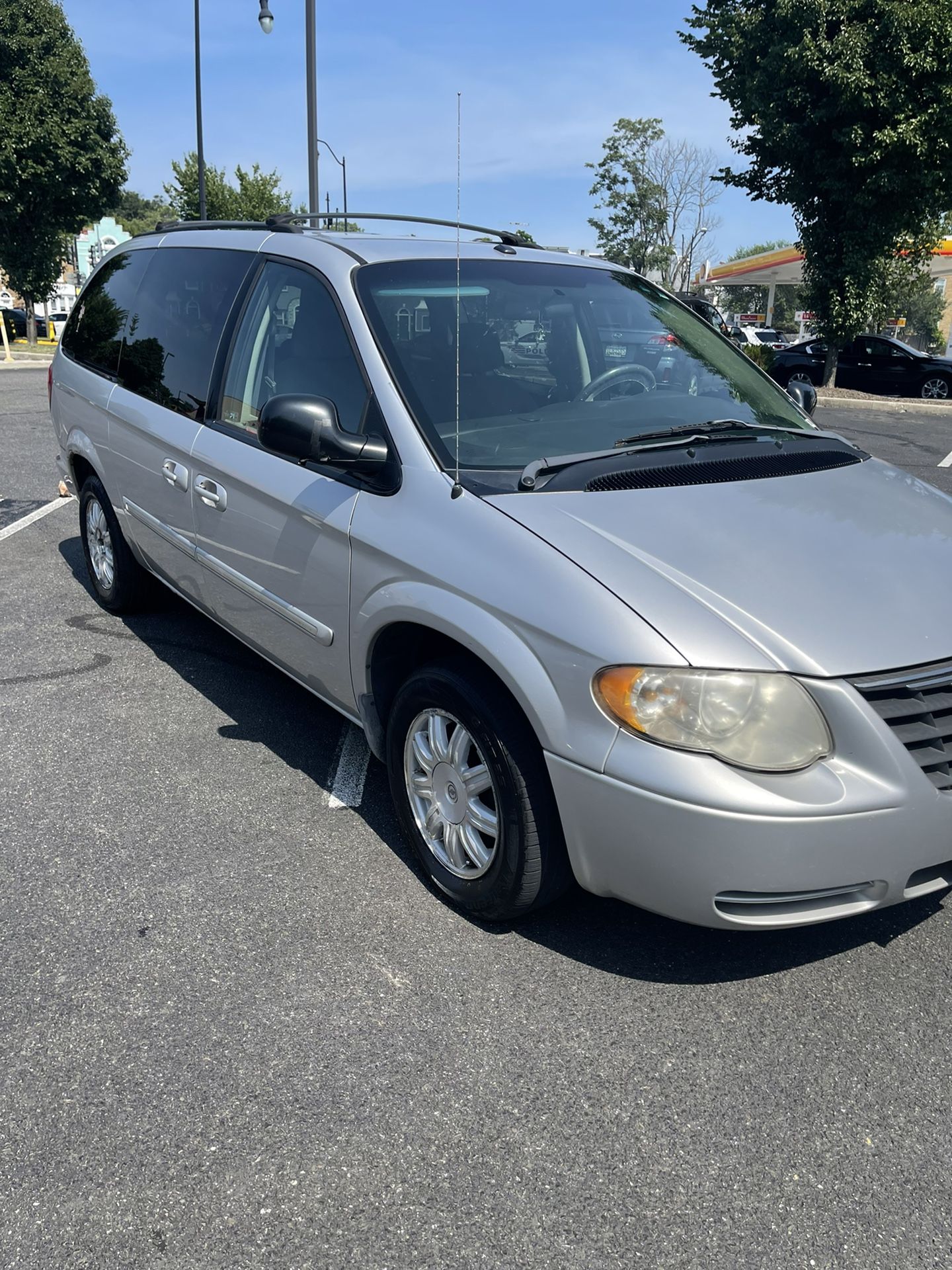 2006 Chrysler Town & Country