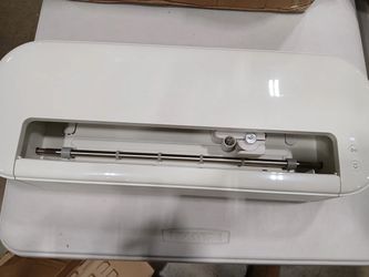 Cricut explore 5 smart Maker Cutting Machine White