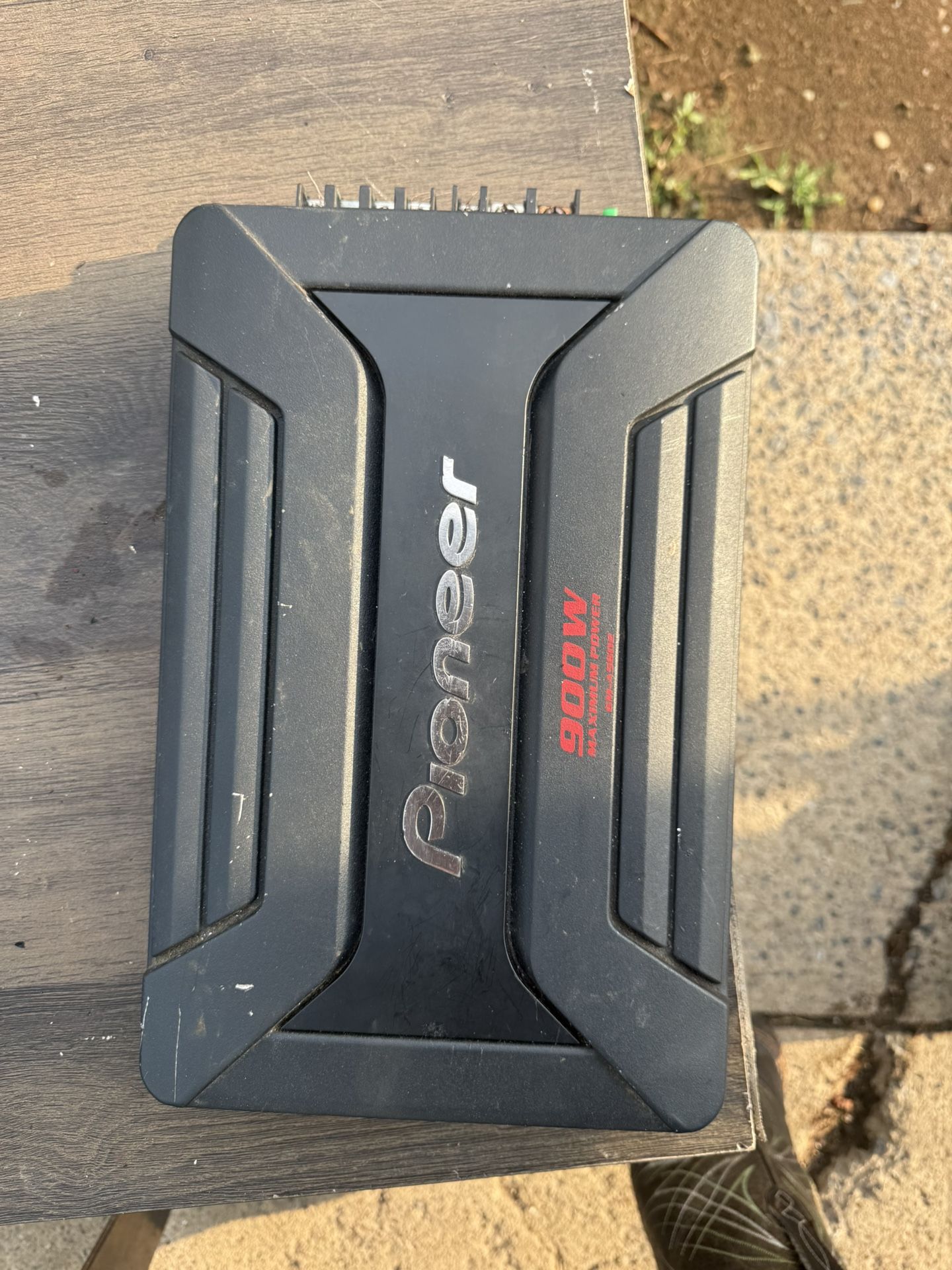 Pioneer Amp