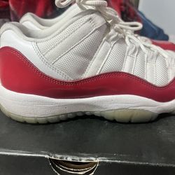 JORDAN RETRO CHERRY REDS 11 Youth 6y