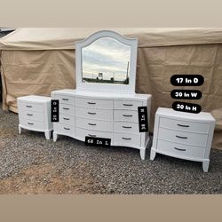 DRESSER WITH MIRROR AND 2 NIGHTSTANDS