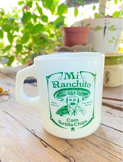 Mi Ranchito Milk glass mug