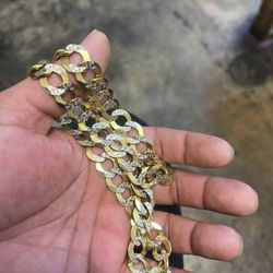 102 Grams Of 14k Gold 