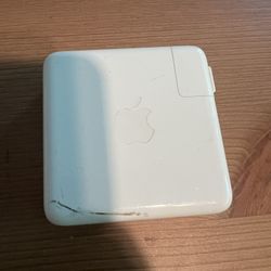 MacBook Laptop 96W USB-C Power Adapter 