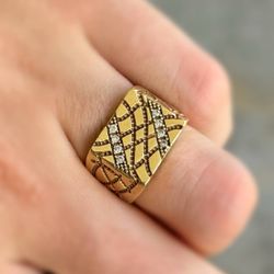 Jewelry 10k solid yellow gold  nugget CZ 0.30CTW ring size 6.50