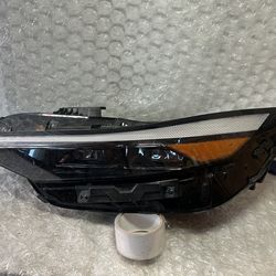 2024 2025 2026 Hyundai Elantra left headlight