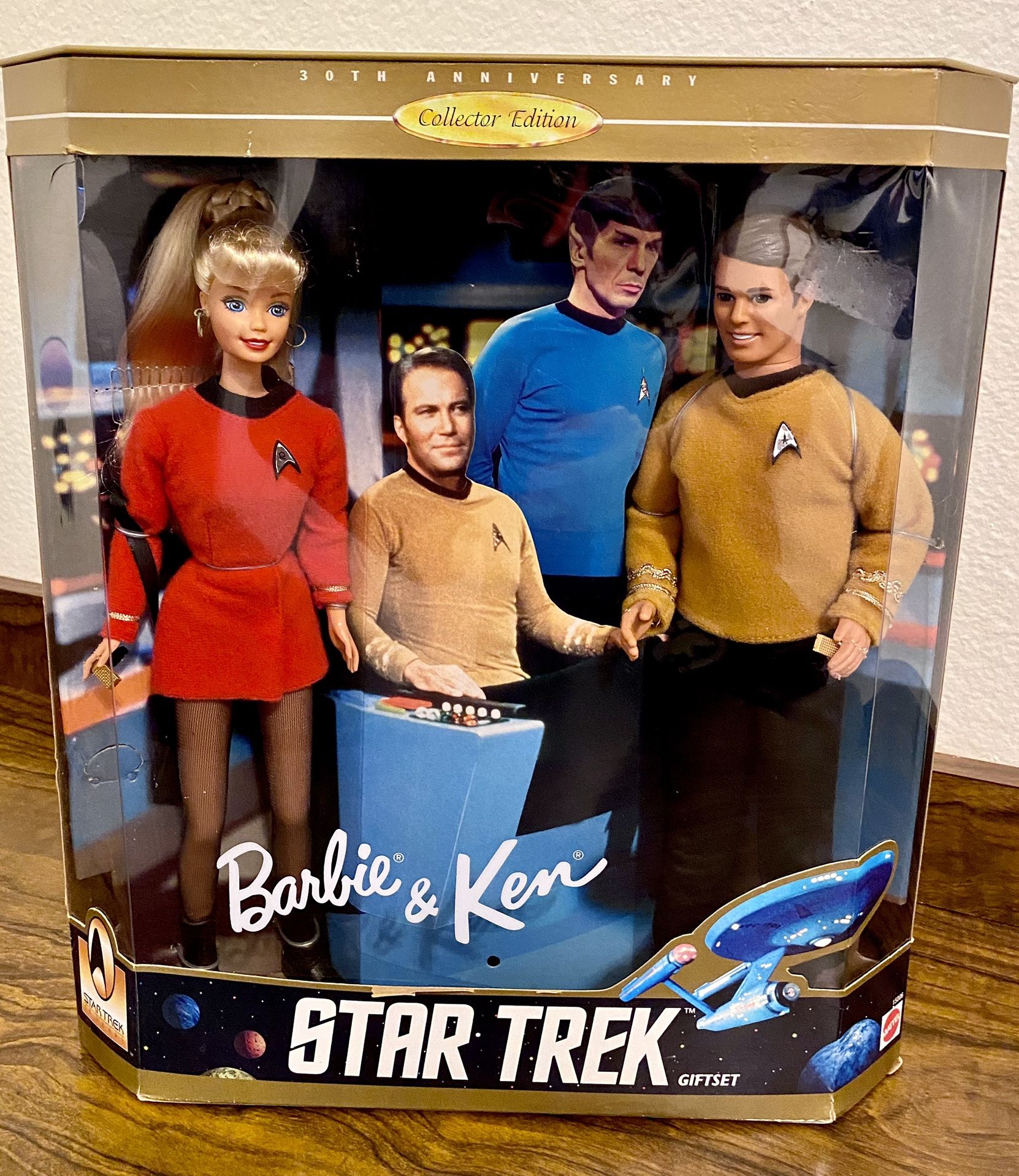 STAR TREK Barbie And Ken