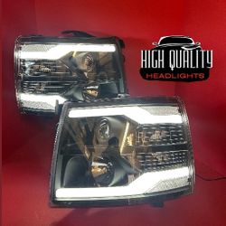 Chevy Silverado 2007. 2013 Headlight.