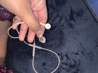 Muave Beats X