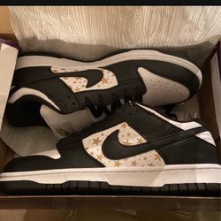 Supreme Dunks 