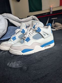 Jordan 4 Retro