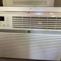 AC Window Unit FREEZING COLD 